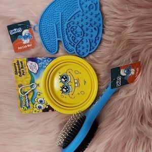 Brand New NICKELODEON 3CT BUNDLE COLLAPSABLE PET BOWL, LICK PAD & BRUSH